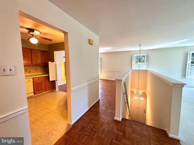 822 WESTFIELD DR, Cinnaminson, NJ 08077