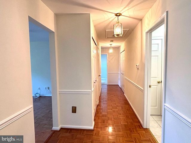 822 WESTFIELD DR, Cinnaminson, NJ 08077