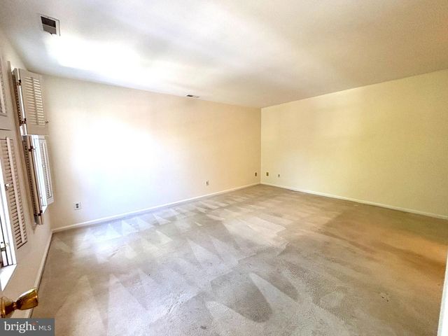 822 WESTFIELD DR, Cinnaminson, NJ 08077