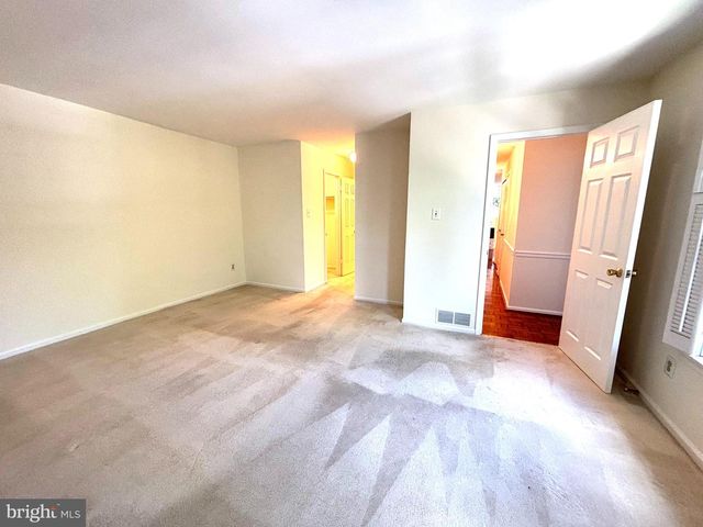 822 WESTFIELD DR, Cinnaminson, NJ 08077