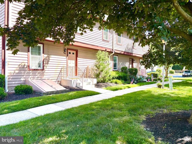 822 WESTFIELD DR, Cinnaminson, NJ 08077