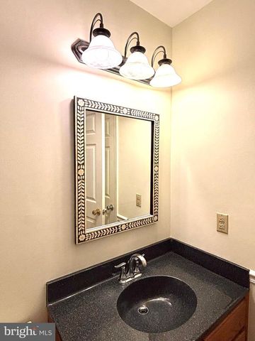 822 WESTFIELD DR, Cinnaminson, NJ 08077