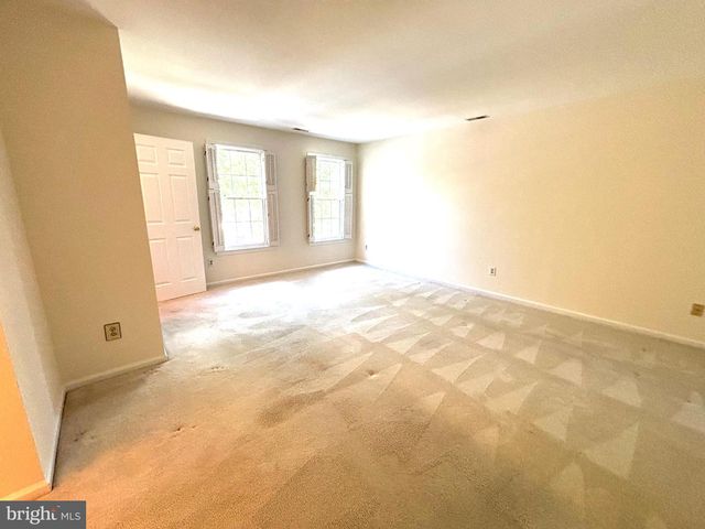 822 WESTFIELD DR, Cinnaminson, NJ 08077
