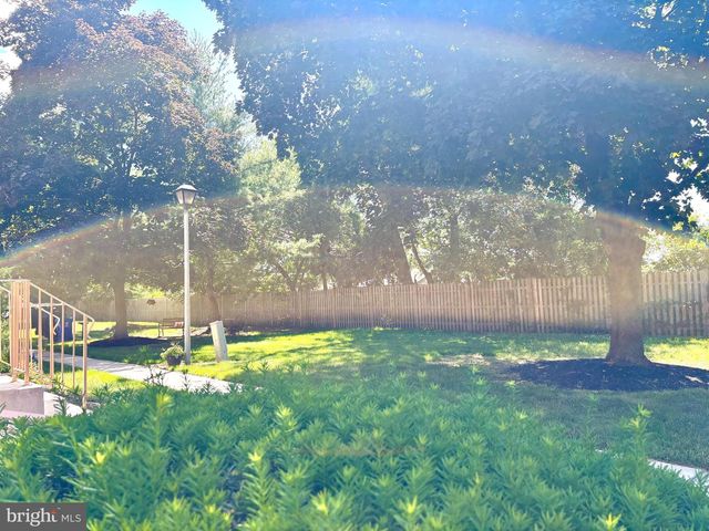 822 WESTFIELD DR, Cinnaminson, NJ 08077