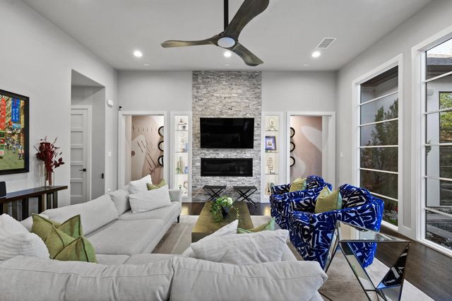 6675 Green Knoll, Dallas, TX 75230