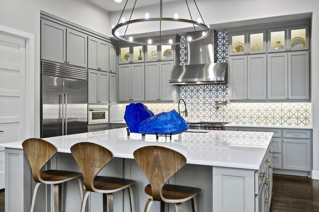 6675 Green Knoll, Dallas, TX 75230