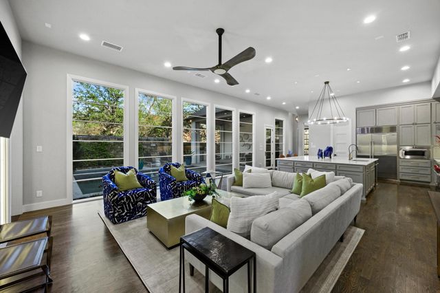 6675 Green Knoll, Dallas, TX 75230