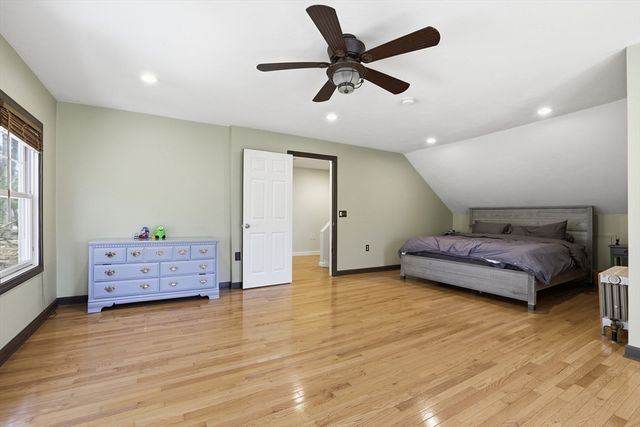 145 Boylston Cir, Shrewsbury, MA 01545