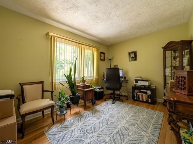 1255 Tuxedo Sq, Teaneck Twp., NJ 07666