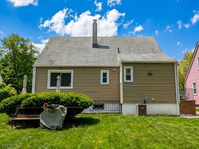 1255 Tuxedo Sq, Teaneck Twp., NJ 07666