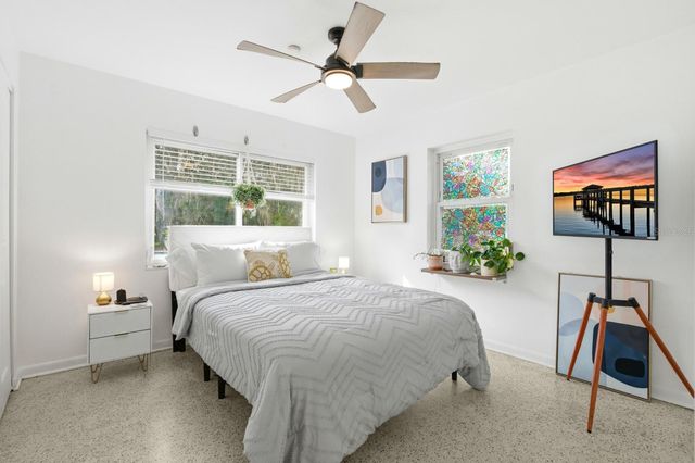 1456 HELENA COURT, Deltona, FL 32725