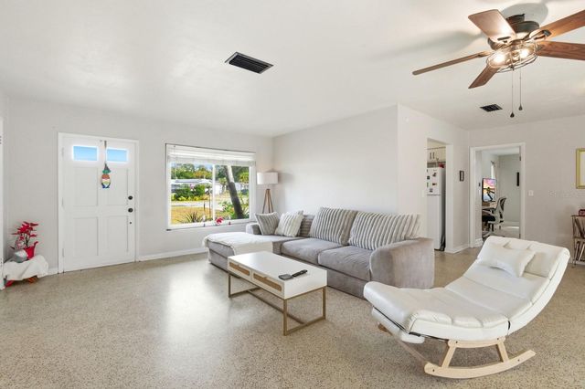 1456 HELENA COURT, Deltona, FL 32725