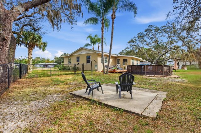 1456 HELENA COURT, Deltona, FL 32725