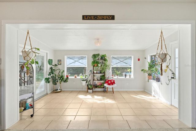 1456 HELENA COURT, Deltona, FL 32725