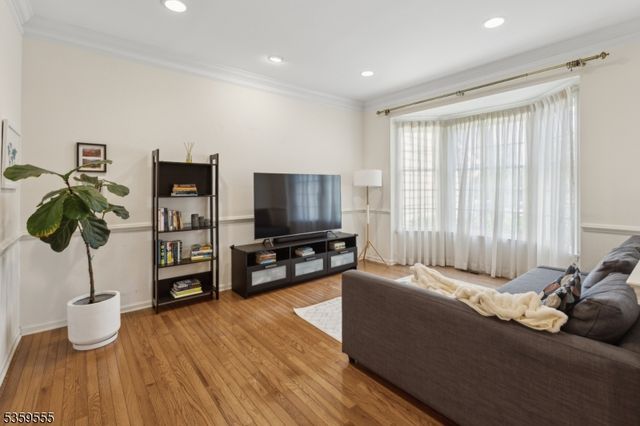 3 Merchant Ct, Bernards Twp., NJ 07920