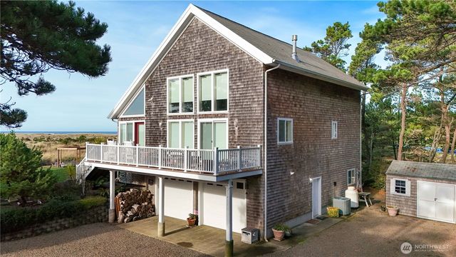 23411 Pacific Way, Ocean Park, WA 98640