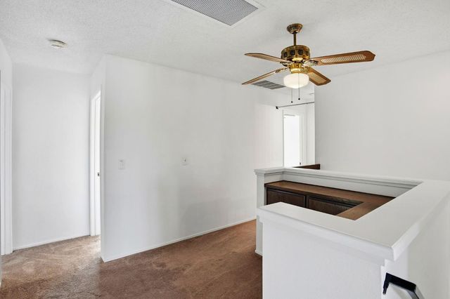 8932 Shady Vista Ct, Elk Grove, CA 95624