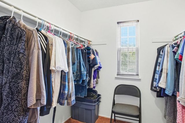 8932 Shady Vista Ct, Elk Grove, CA 95624