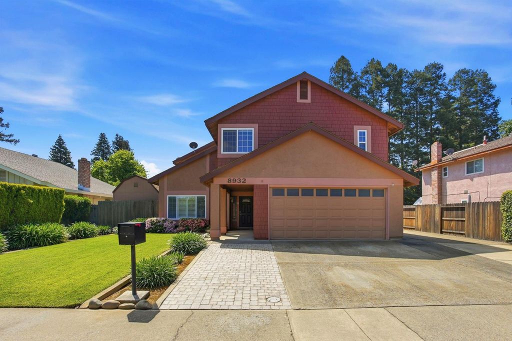 8932 Shady Vista Ct, Elk Grove, CA 95624
