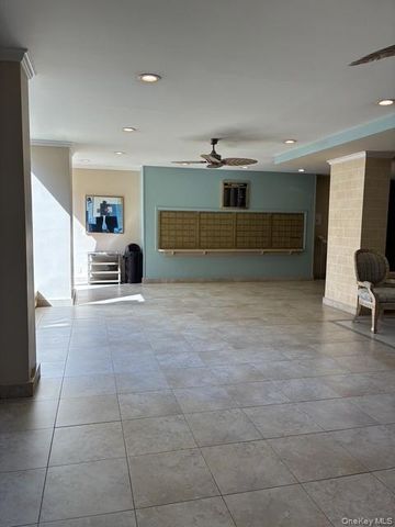 430 Shore Road 8G, Long Beach, NY 11561