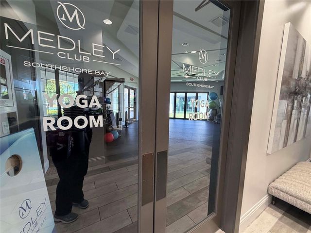 17165 SCUBA CREST STREET, Wimauma, FL 33598