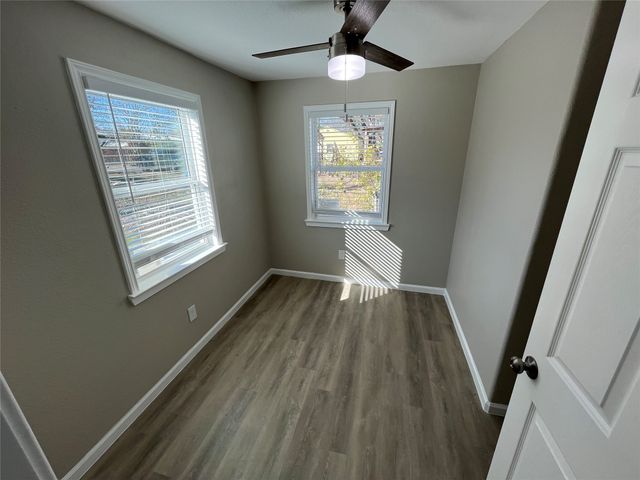 6410 Lovett Avenue, Dallas, TX 75227