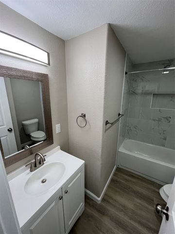 6410 Lovett Avenue, Dallas, TX 75227