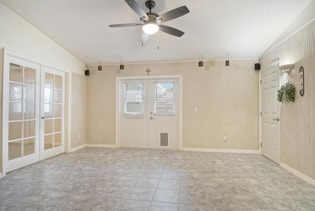 2486 SW Waikiki Street, Port St Lucie, FL 34953