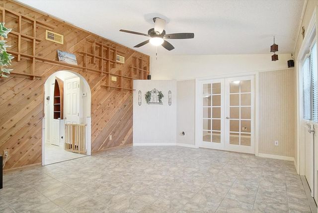 2486 SW Waikiki Street, Port St Lucie, FL 34953