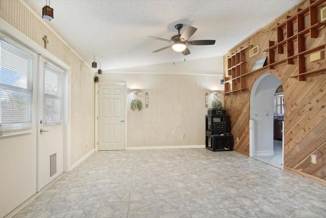 2486 SW Waikiki Street, Port St Lucie, FL 34953