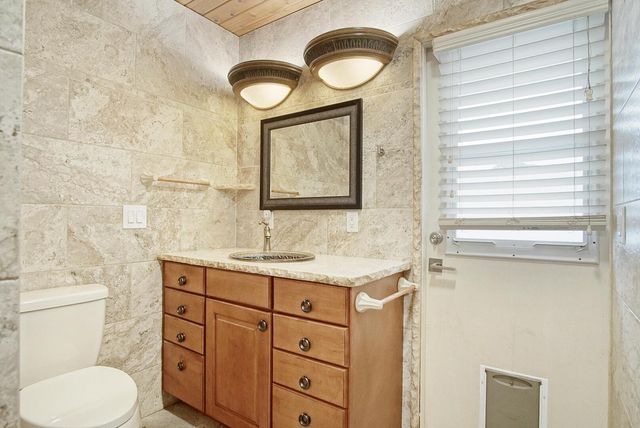 2486 SW Waikiki Street, Port St Lucie, FL 34953