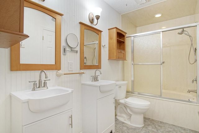 2486 SW Waikiki Street, Port St Lucie, FL 34953