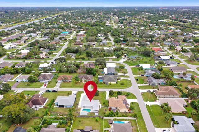 2486 SW Waikiki Street, Port St Lucie, FL 34953