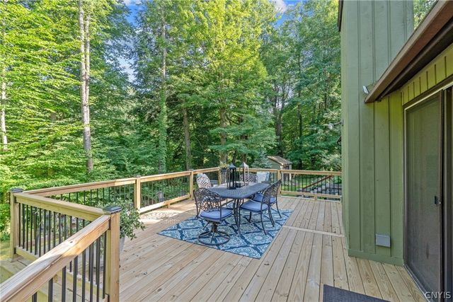2424 Sourwood Drive, Lysander, NY 13135