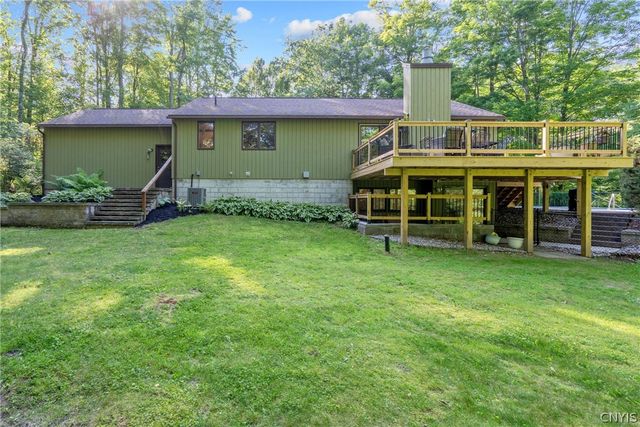 2424 Sourwood Drive, Lysander, NY 13135