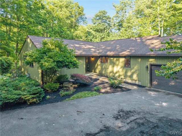 2424 Sourwood Drive, Lysander, NY 13135