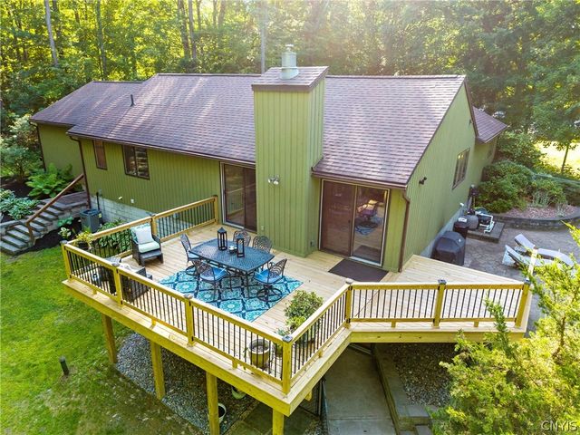 2424 Sourwood Drive, Lysander, NY 13135