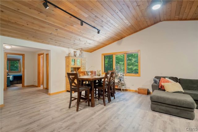 2424 Sourwood Drive, Lysander, NY 13135