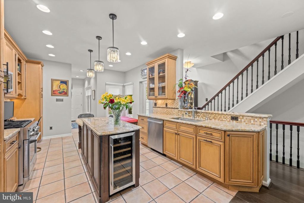 433 WOODED WAY, NEWTOWN SQUARE, PA 19073 — photo 4
