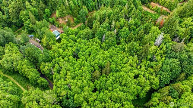 241 NE Rendsland Creek Road, Tahuya, WA 98588