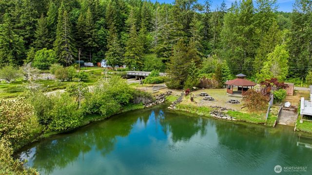 241 NE Rendsland Creek Road, Tahuya, WA 98588