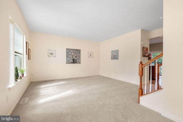 1607 EXPOSITION DR, Williamstown, NJ 08094