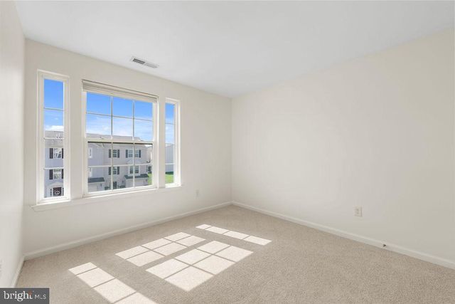 1607 EXPOSITION DR, Williamstown, NJ 08094