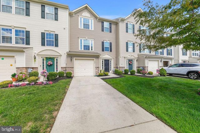 1607 EXPOSITION DR, Williamstown, NJ 08094