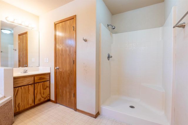 20471 Coker Road, Tecumseh, OK 74873