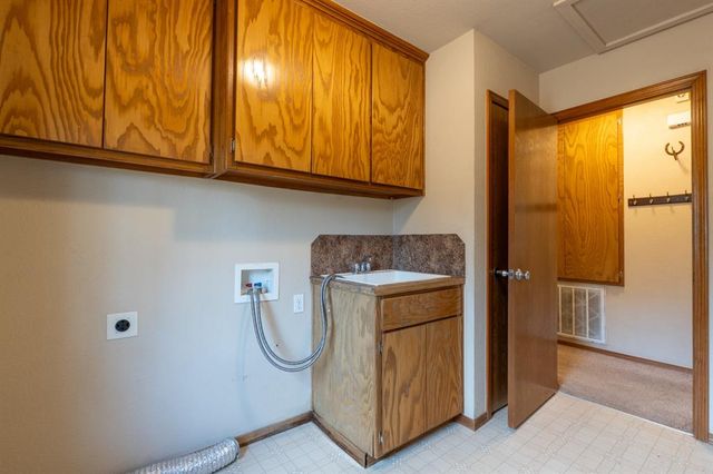 20471 Coker Road, Tecumseh, OK 74873