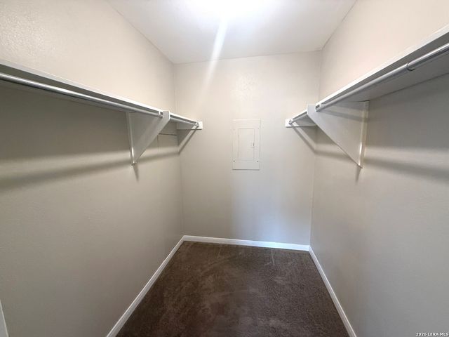 717 Lookout, Canyon Lake, TX 78133