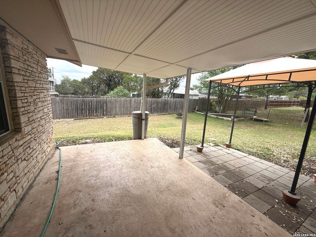 717 Lookout, Canyon Lake, TX 78133