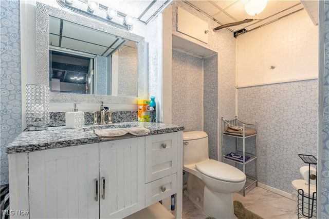 134 Mayflower Drive, Youngstown, OH 44512