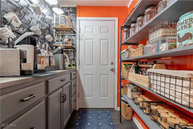 134 Mayflower Drive, Youngstown, OH 44512